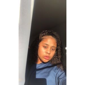 Meet your Posher, Bergundie